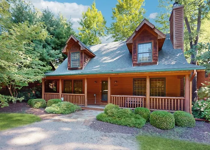 Kingfisher Cove Cabin 19